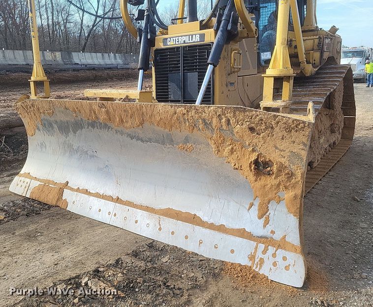 image for item DO4826 2014 Caterpillar D6TXW dozer
