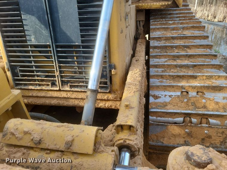 image for item DO4826 2014 Caterpillar D6TXW dozer