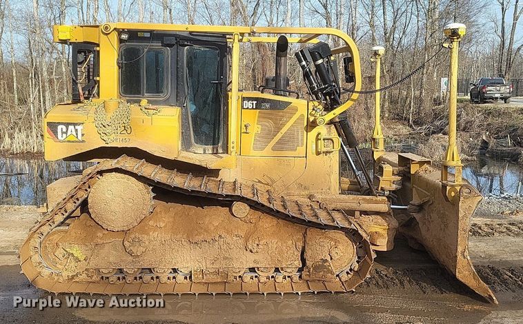 image for item DO4826 2014 Caterpillar D6TXW dozer