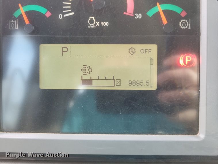 image for item DO4826 2014 Caterpillar D6TXW dozer