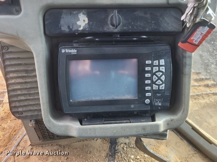 image for item DO4826 2014 Caterpillar D6TXW dozer