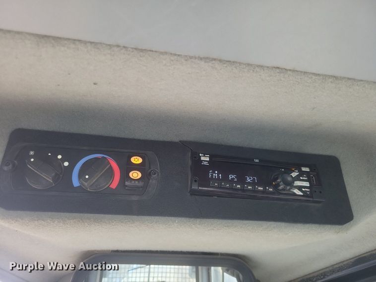 image for item DO4826 2014 Caterpillar D6TXW dozer