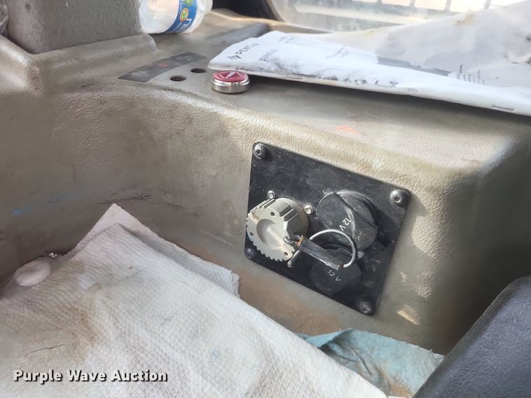 image for item DO4826 2014 Caterpillar D6TXW dozer