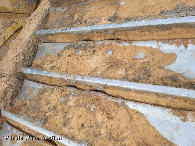 image for item DO4826 2014 Caterpillar D6TXW dozer