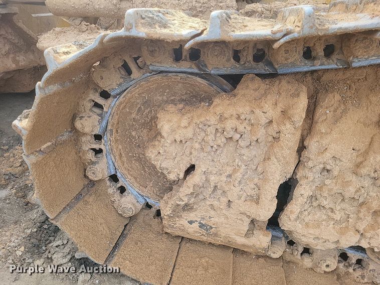 image for item DO4826 2014 Caterpillar D6TXW dozer