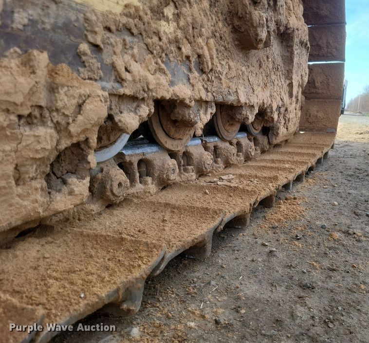 image for item DO4826 2014 Caterpillar D6TXW dozer