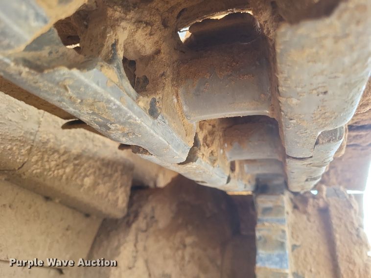 image for item DO4826 2014 Caterpillar D6TXW dozer