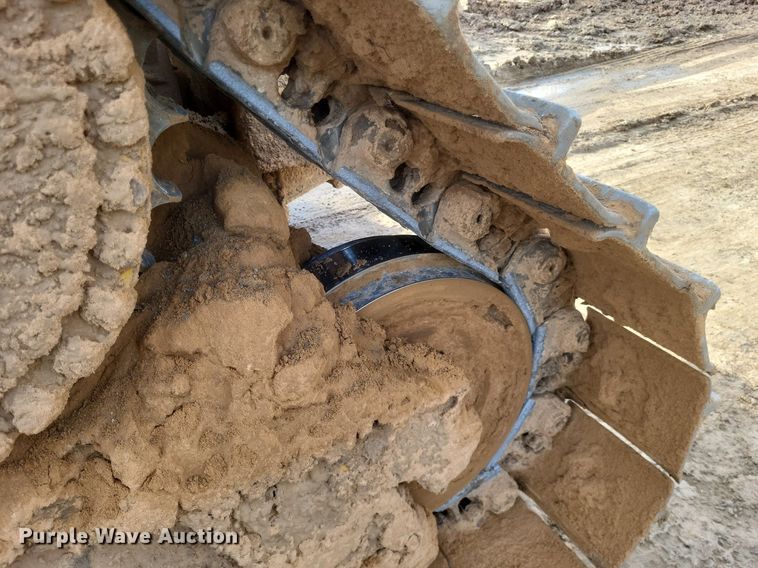 image for item DO4826 2014 Caterpillar D6TXW dozer