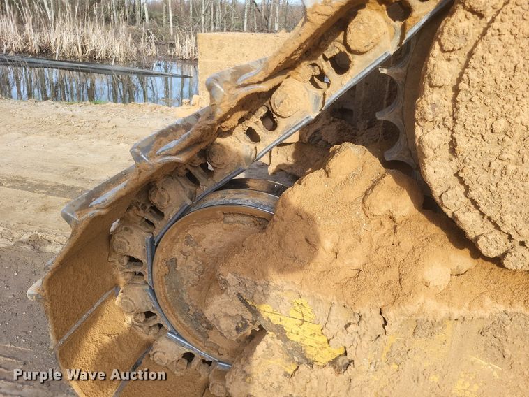 image for item DO4826 2014 Caterpillar D6TXW dozer