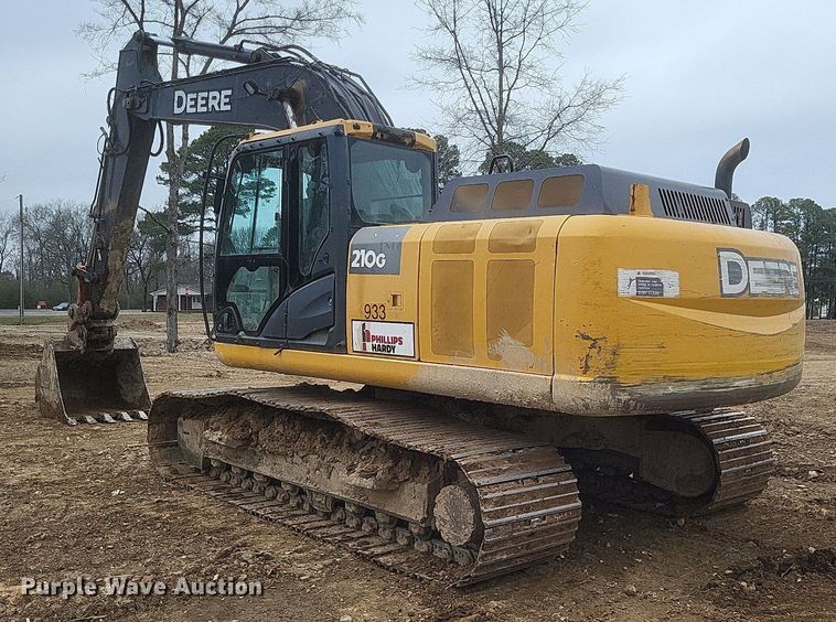 image for item DO4827 2012 John Deere 210G excavator