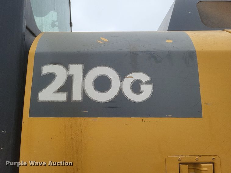 image for item DO4827 2012 John Deere 210G excavator