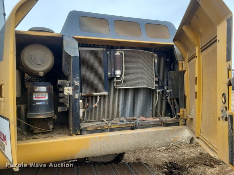 image for item DO4827 2012 John Deere 210G excavator