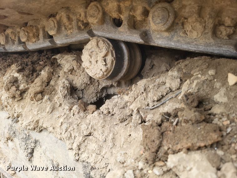 image for item DO4827 2012 John Deere 210G excavator