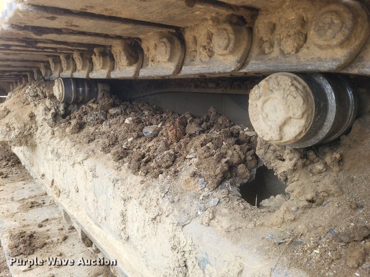 image for item DO4827 2012 John Deere 210G excavator