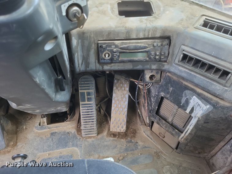 image for item DO4828 2002 Komatsu  WA250PT-3MC wheel loader