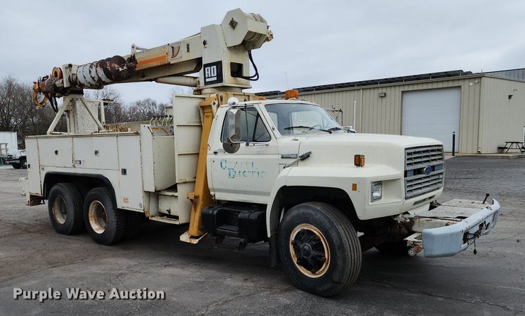 image for item DP1299 1985 Ford FT8000 digger derrick truck