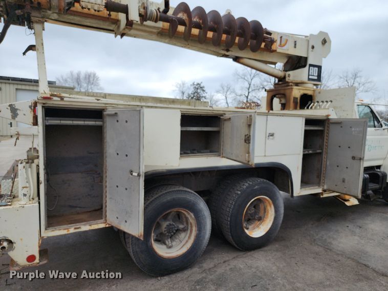 image for item DP1299 1985 Ford FT8000 digger derrick truck