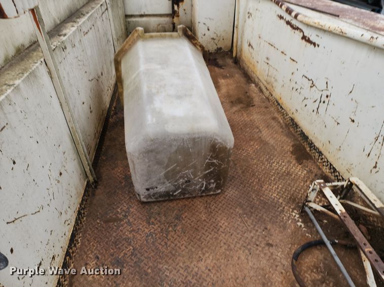 image for item DP1299 1985 Ford FT8000 digger derrick truck