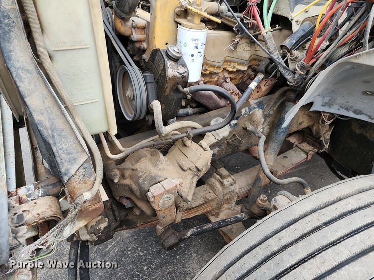 image for item DP1299 1985 Ford FT8000 digger derrick truck