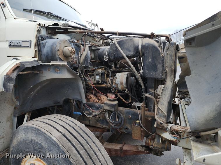 image for item DP1299 1985 Ford FT8000 digger derrick truck