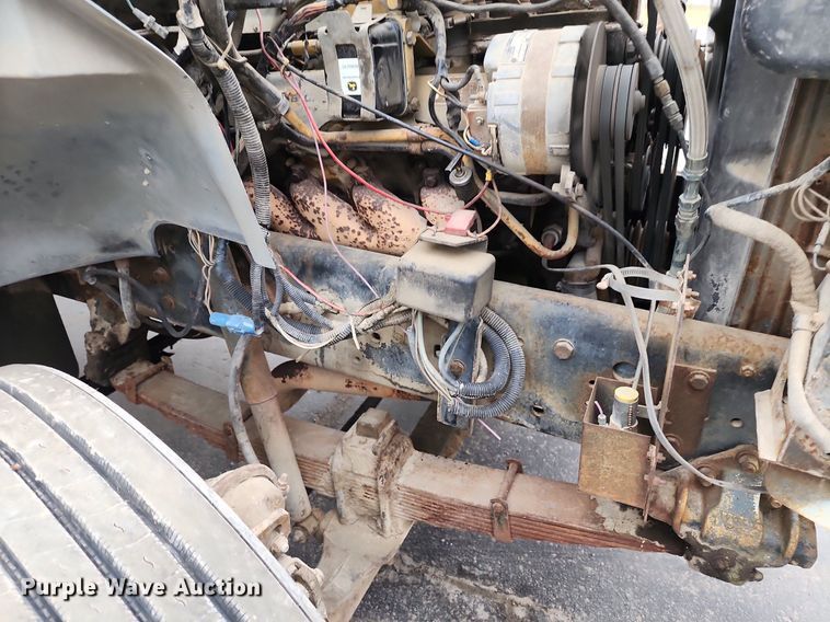 image for item DP1299 1985 Ford FT8000 digger derrick truck