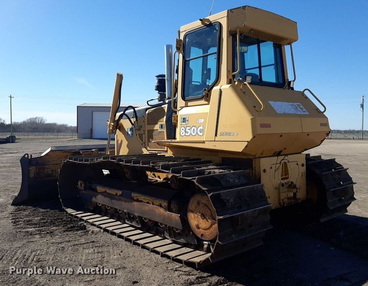 image for item DP2592 2000 John Deere 850C LGP dozer