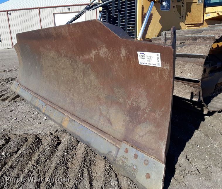 image for item DP2592 2000 John Deere 850C LGP dozer