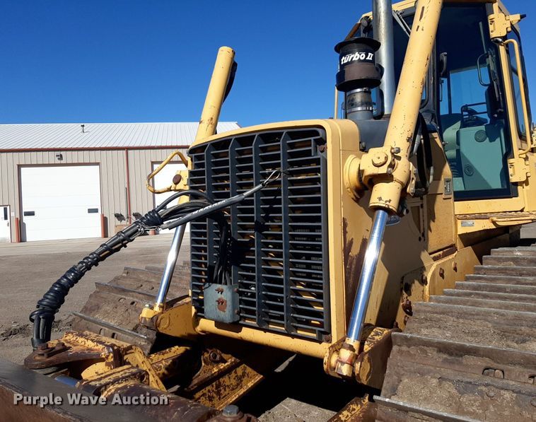 image for item DP2592 2000 John Deere 850C LGP dozer