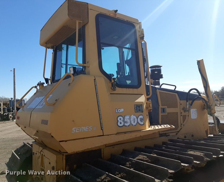 image for item DP2592 2000 John Deere 850C LGP dozer