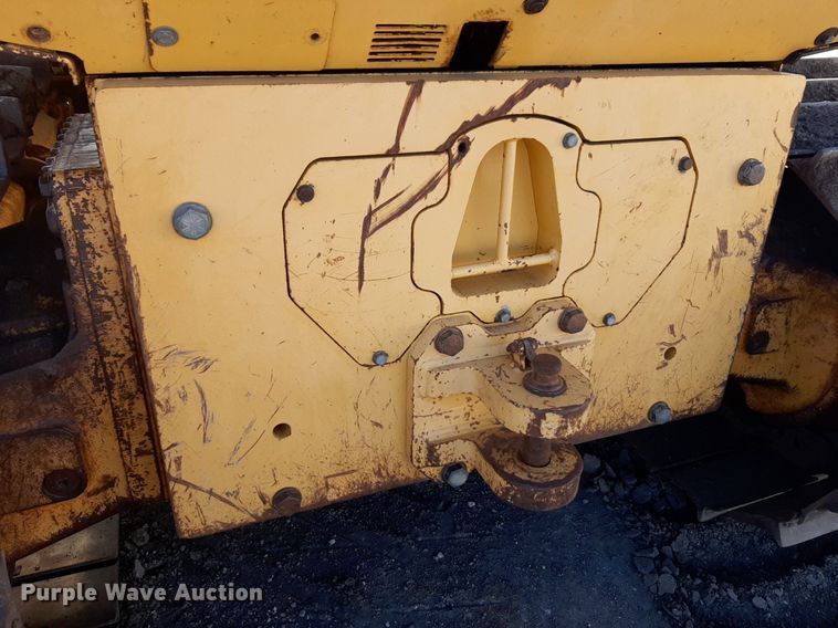 image for item DP2592 2000 John Deere 850C LGP dozer