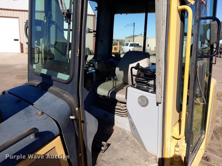 image for item DP2592 2000 John Deere 850C LGP dozer