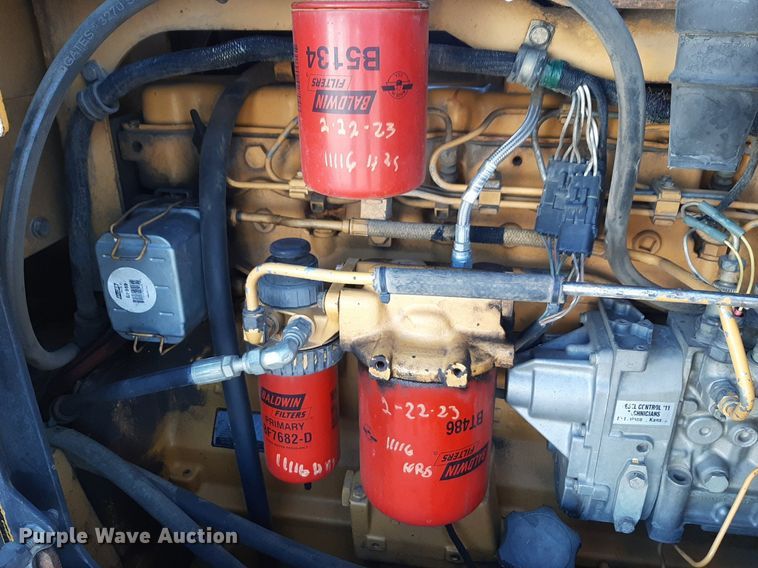 image for item DP2592 2000 John Deere 850C LGP dozer