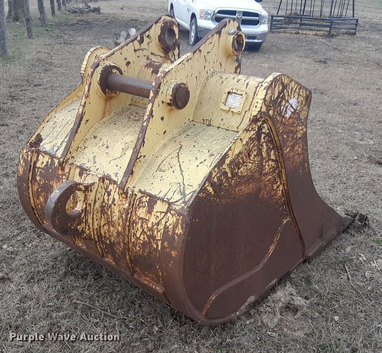 image for item DP2598 NYE PC228 excavator bucket