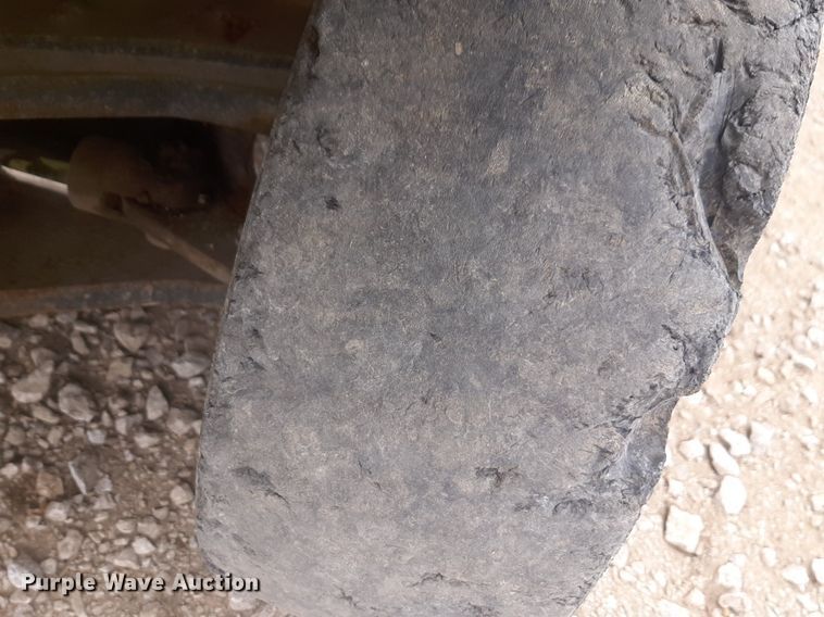 image for item DP2668 Clark CMP 25L forklift