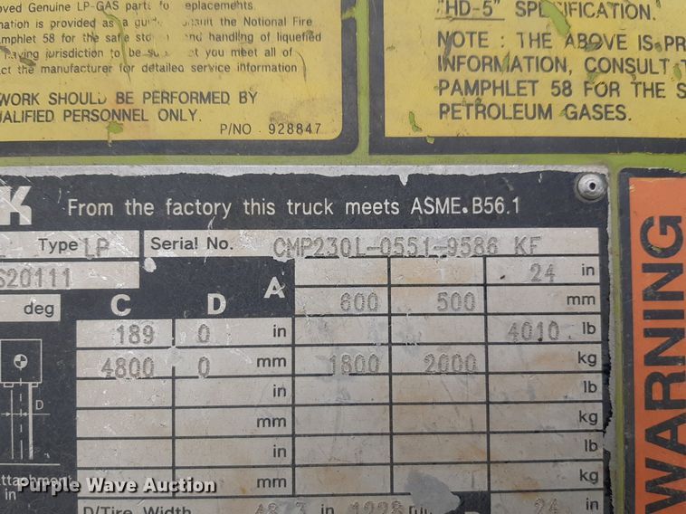 image for item DP2668 Clark CMP 25L forklift