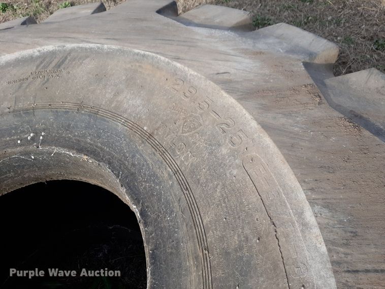 image for item DP2706 Firestone Super Rock Grip WB 29.5-25 wheel loader tire