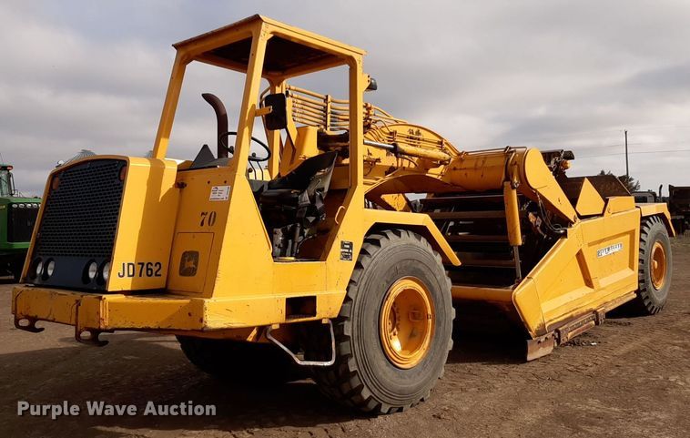 image for item DP2708 1979 John Deere 762 elevating scraper