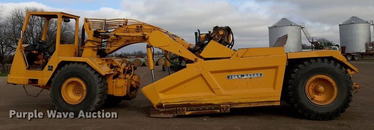 image for item DP2708 1979 John Deere 762 elevating scraper