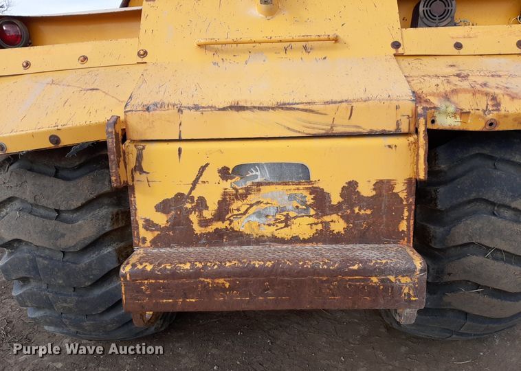 image for item DP2708 1979 John Deere 762 elevating scraper