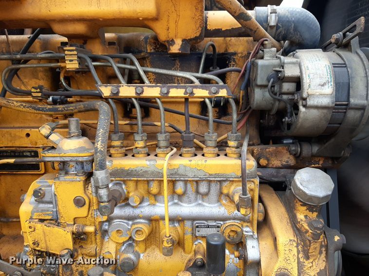 image for item DP2708 1979 John Deere 762 elevating scraper