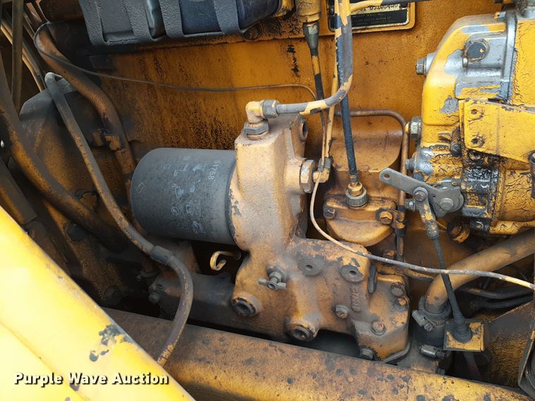 image for item DP2708 1979 John Deere 762 elevating scraper