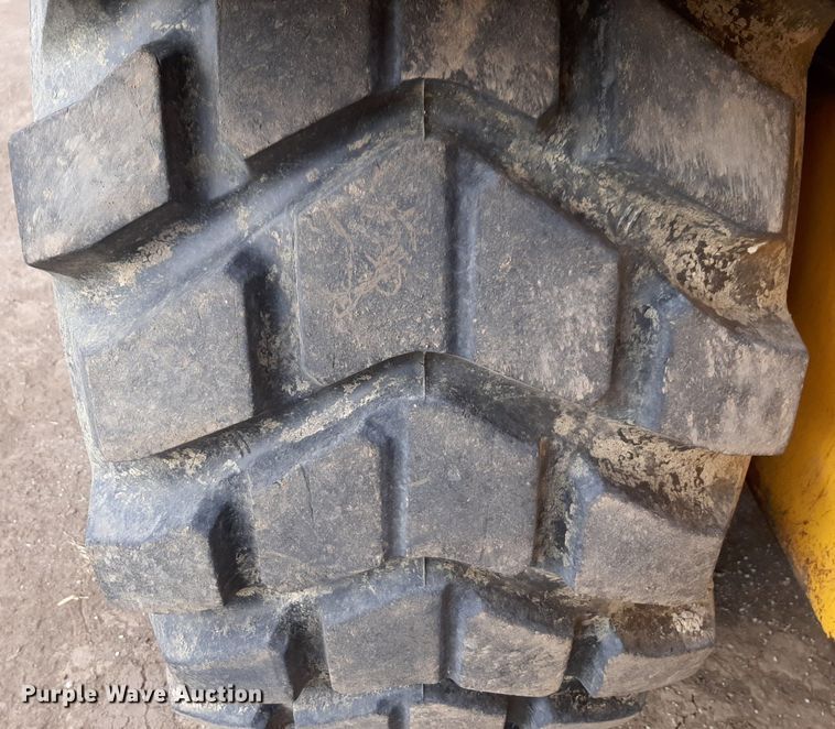 image for item DP2708 1979 John Deere 762 elevating scraper