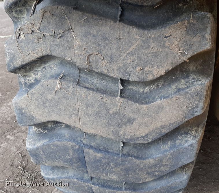 image for item DP2708 1979 John Deere 762 elevating scraper