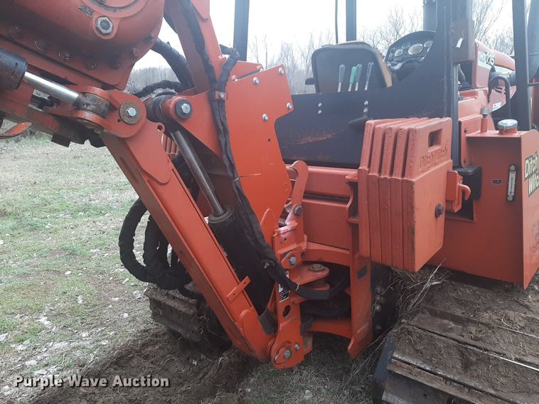 image for item DP2711 2009 Ditch Witch HT115 cable plow