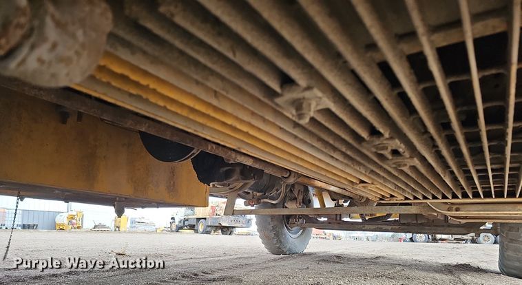 image for item DQ0281 1969 GMC 7500 fuel / lube truck