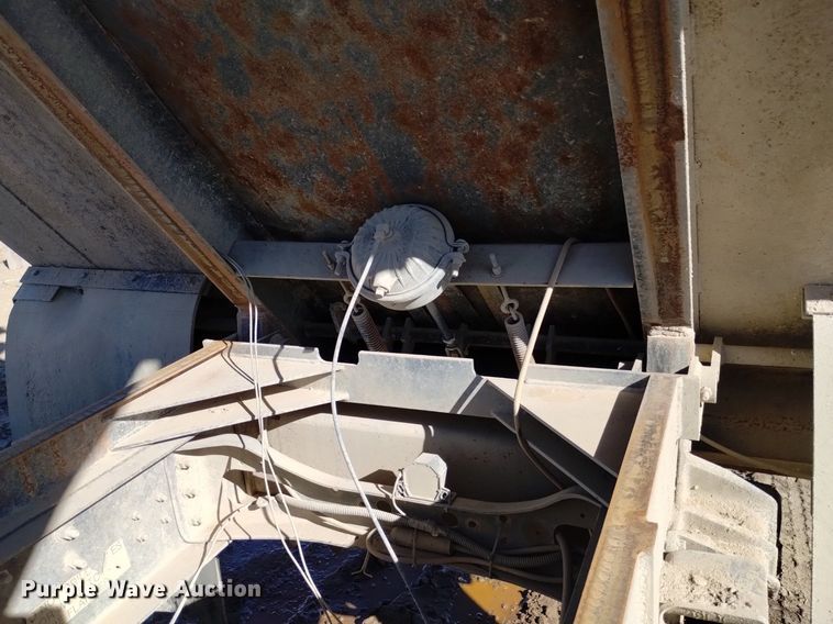 image for item DQ5970 1993 International 8100 dump truck