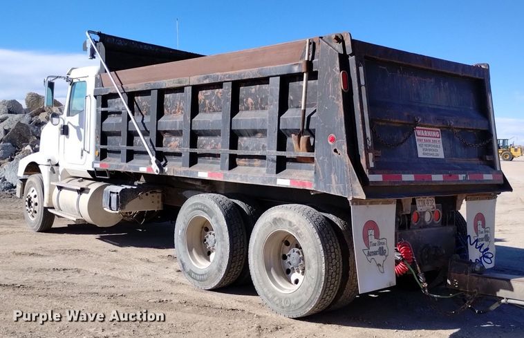 image for item DQ5971 2005 International 9400i dump truck