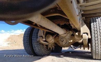 image for item DQ5971 2005 International 9400i dump truck