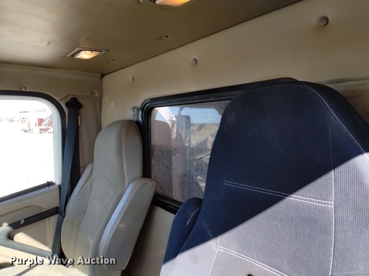 image for item DQ5971 2005 International 9400i dump truck