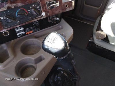 image for item DQ5971 2005 International 9400i dump truck